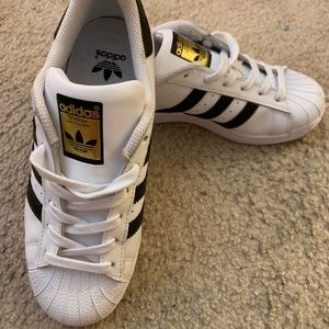 Adidas Superstar